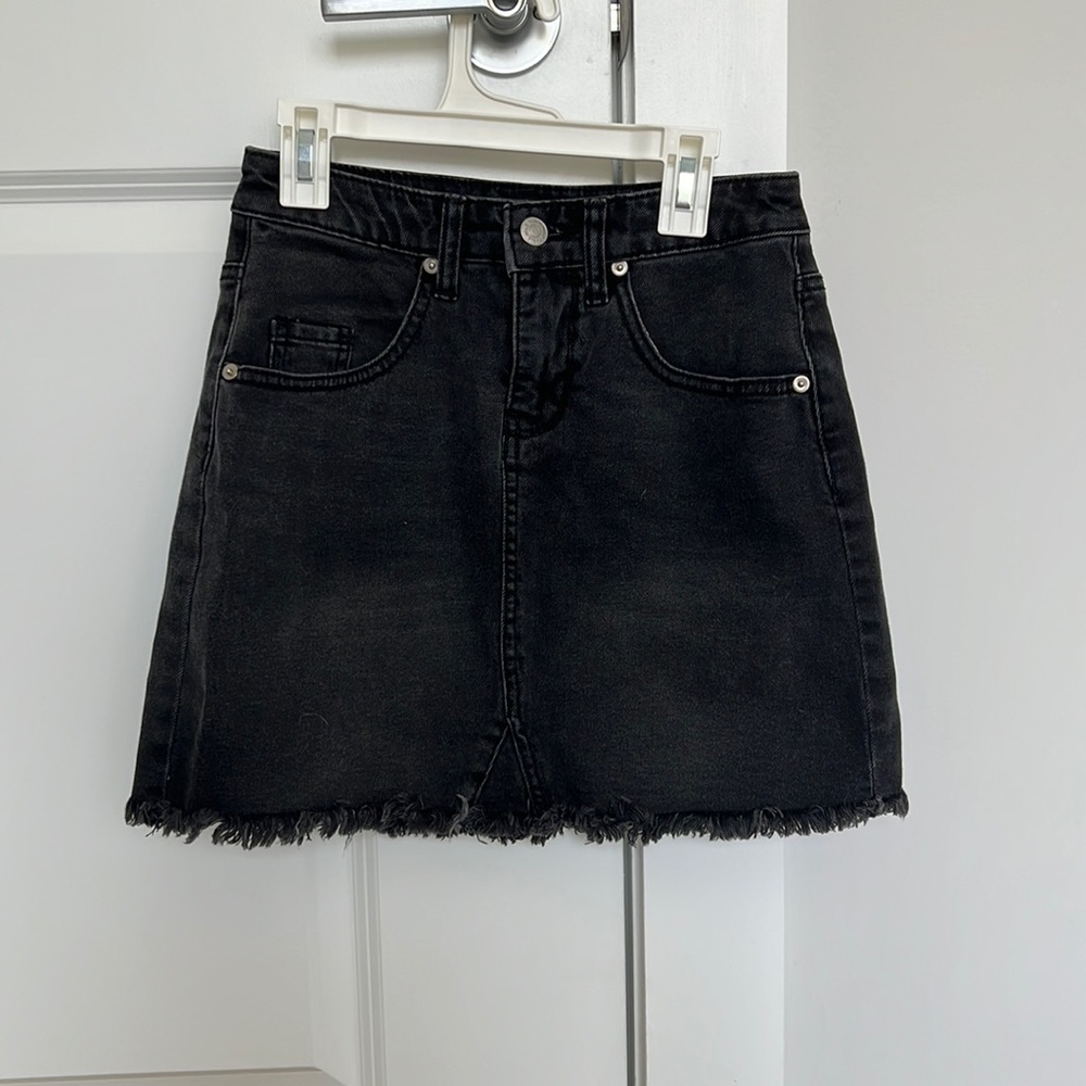 black jean skirt